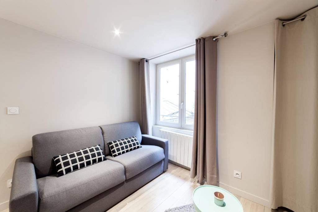Studio Parfaitement Equipe - Metro Cordeliers Ail Lyon Bagian luar foto